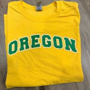 Oregon Ducks University Yellow Tee Men’s Large